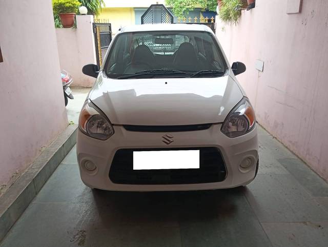 https://images10.gaadi.com/usedcar_image/4632389/original/processed_12aeb5ed853f39de2186c8d89fe5b559.jpg?imwidth=6402