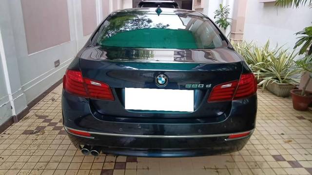 https://images10.gaadi.com/usedcar_image/4632397/original/processed_2d85026b-2823-4caa-9882-452111492f5b.jpg?imwidth=6401