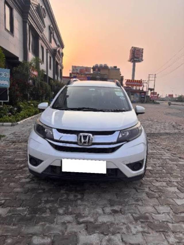 https://images10.gaadi.com/usedcar_image/4632417/original/processed_2ec61d40-f2d9-4eb7-9ed7-52a533e941a6.jpg?imwidth=6400