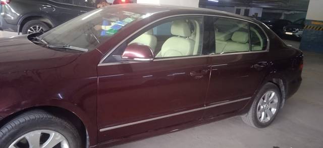 https://images10.gaadi.com/usedcar_image/4632432/original/18f0b246-5b01-4f44-9ce2-c449421756a6.jpg?imwidth=6401