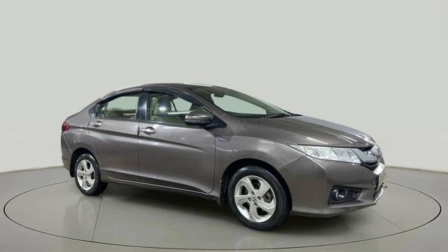 https://images10.gaadi.com/usedcar_image/4632478/original/c8af43e6ecc3dd90e4919001fb0c113b.jpg?imwidth=6400
