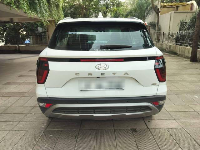 https://images10.gaadi.com/usedcar_image/4632494/original/processed_b05895f4b671e2054e63c61ee9db3bb2.jpeg?imwidth=6402