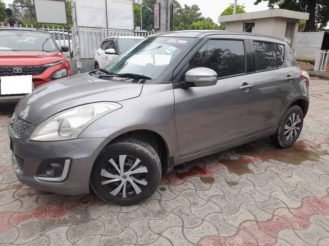 https://images10.gaadi.com/usedcar_image/4632507/original/processed_d8cab5266eb63114a9dc8a1050e1c70f.jpg?imwidth=6400