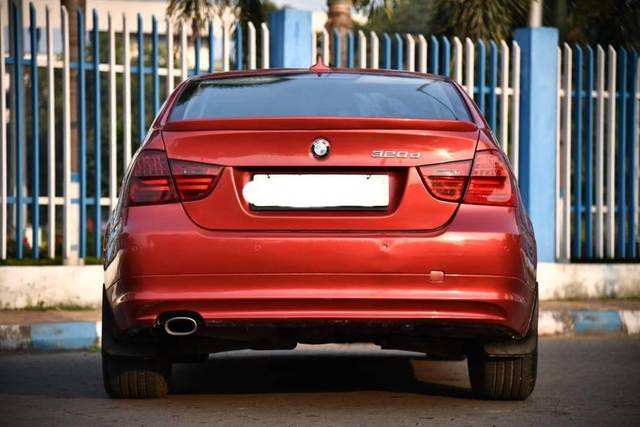 https://images10.gaadi.com/usedcar_image/4632522/original/processed_e4cb3d1c0393e4f76b0a535f4d31969e.jpg?imwidth=6402