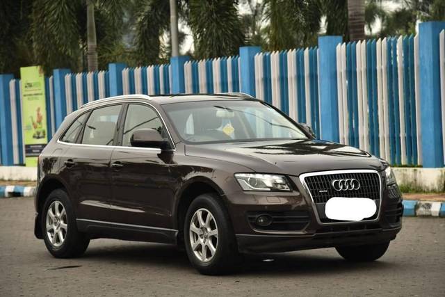 https://images10.gaadi.com/usedcar_image/4632530/original/processed_c9905c7aecbfcb0115822f2ce45f4b9f.jpg?imwidth=6400