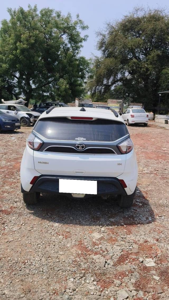 https://images10.gaadi.com/usedcar_image/4632550/original/processed_e0be1f8720b5374f5c73c11116e0cf75.jpg?imwidth=6401
