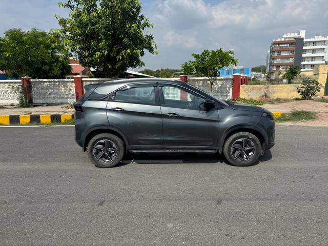 https://images10.gaadi.com/usedcar_image/4632551/original/5d40423a892df4c83e5724b9e7c0a91f.jpg?imwidth=6401
