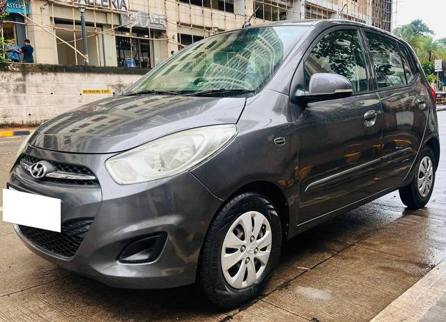 https://images10.gaadi.com/usedcar_image/4632557/original/processed_4a31d83f3848063151b3c6a792b73f8b.jpg?imwidth=6400