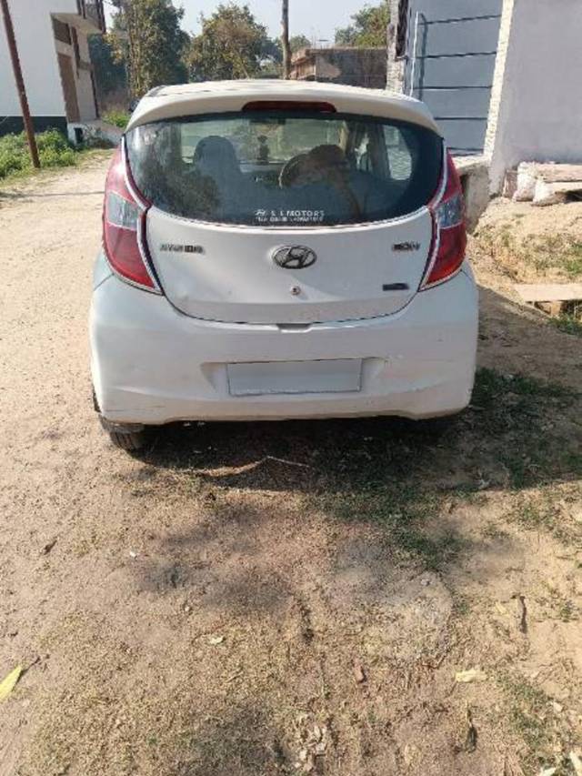 https://images10.gaadi.com/usedcar_image/4632566/original/processed_46b09e76-8d09-4bb7-bee7-a8c0535c5f83.jpg?imwidth=6401