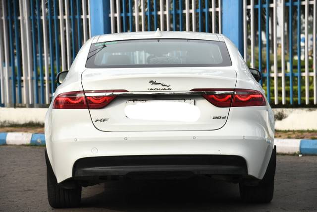 https://images10.gaadi.com/usedcar_image/4632567/original/processed_002f8401cd150a6b207ff05bad04830d.jpg?imwidth=6402
