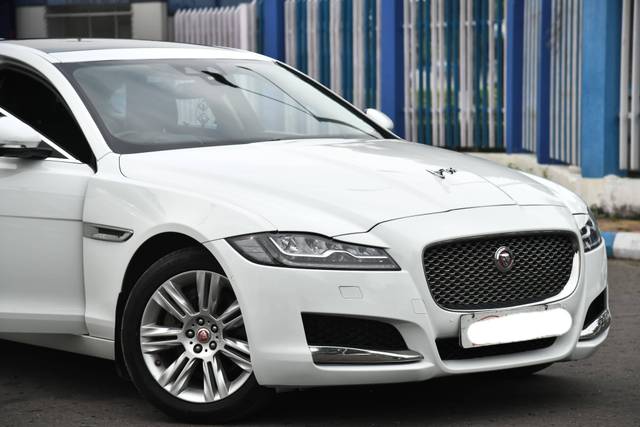 https://images10.gaadi.com/usedcar_image/4632567/original/processed_e8d70be2a78eea4d75d1126514a57cdd.jpg?imwidth=6400