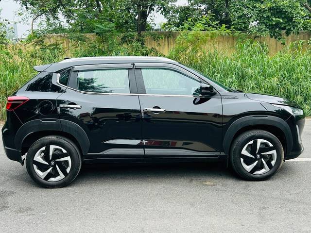 https://images10.gaadi.com/usedcar_image/4632571/original/44d29654b88002fea1617441a98e1dec.jpg?imwidth=6401