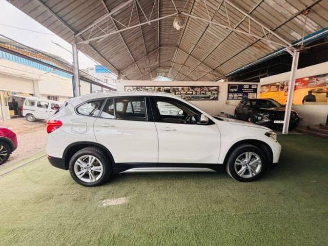 https://images10.gaadi.com/usedcar_image/4632574/original/6e82fd890c426abf213cb3f5192dcac0.jpg?imwidth=6401