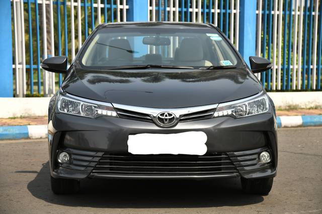 https://images10.gaadi.com/usedcar_image/4632577/original/4035c561b42186a624e2bf8d40efd27e.jpg?imwidth=6402