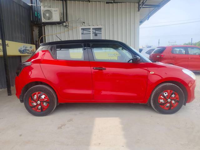 https://images10.gaadi.com/usedcar_image/4632581/original/processed_0e6ed694e7696d17a18ab19311692f60.jpg?imwidth=6401