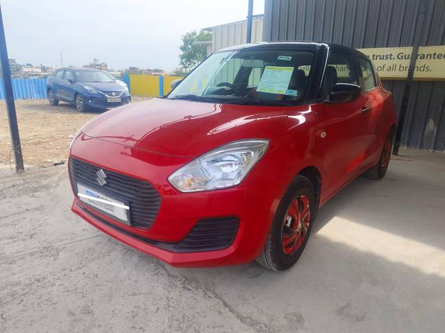 https://images10.gaadi.com/usedcar_image/4632581/original/processed_baba858cbb0d4da08fec76f16120bccf.jpg?imwidth=6400