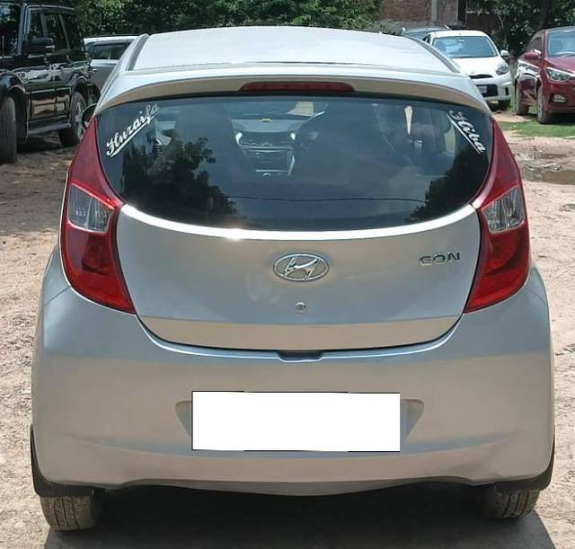 https://images10.gaadi.com/usedcar_image/4632585/original/processed_5309d60f23a0336b120279791424c77c.jpg?imwidth=6401