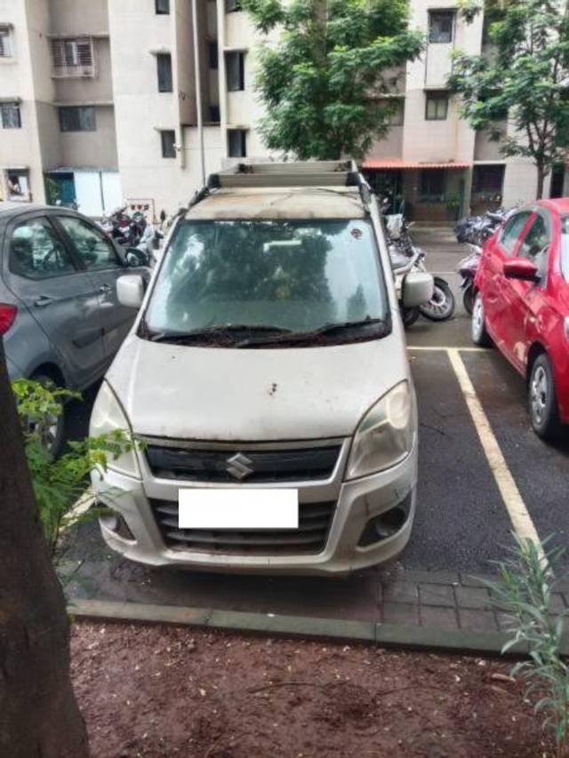 https://images10.gaadi.com/usedcar_image/4632588/original/processed_88f3c8e8-d6c7-4ad7-8fba-dce9162ee730.jpeg?imwidth=6400