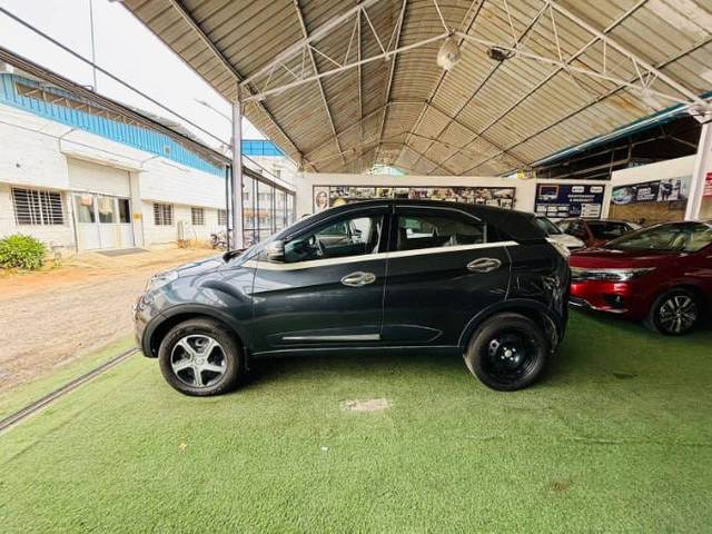 https://images10.gaadi.com/usedcar_image/4632599/original/fc439de52b6bf1cb9af2e5b607d5f3d6.jpg?imwidth=6401