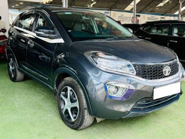 https://images10.gaadi.com/usedcar_image/4632599/original/processed_d299156287f1d5e651eeefef0ca8c6df.jpg?imwidth=6400