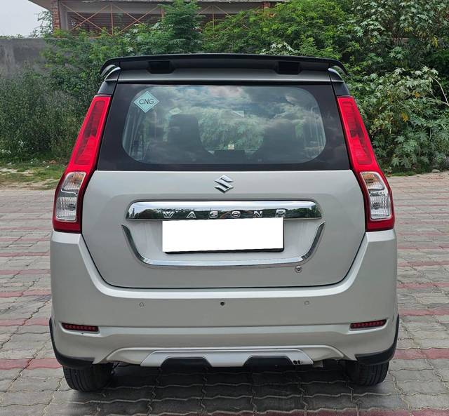 https://images10.gaadi.com/usedcar_image/4632600/original/processed_0a2808f6789fa59bd615ce51b947381c.jpg?imwidth=6402