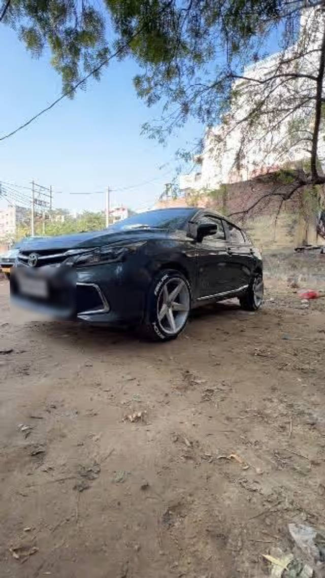 https://images10.gaadi.com/usedcar_image/4632601/original/72685275-1ab8-4cc7-b660-ead3060a8481.png?imwidth=6402