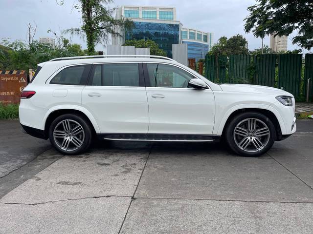 https://images10.gaadi.com/usedcar_image/4632610/original/processed_797298d0120ff9a35dbf3169dd759f58.jpg?imwidth=6401