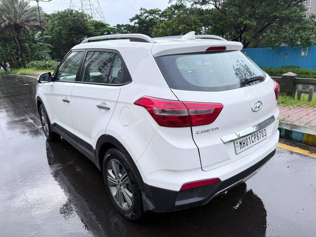 https://images10.gaadi.com/usedcar_image/4632613/original/processed_62f5c35f330cb67b8bd13c00e9f2573d.jpg?imwidth=6402