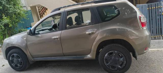 https://images10.gaadi.com/usedcar_image/4632614/original/processed_e60de73c-157a-4dfd-a29d-f63f61d885c7.jpg?imwidth=6402