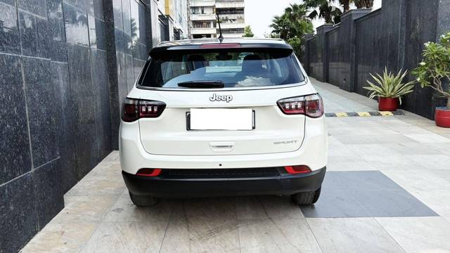 https://images10.gaadi.com/usedcar_image/4632618/original/processed_efa5d953d6cef43242c494c670087027.jpg?imwidth=6401