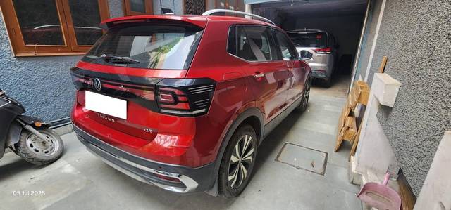 https://images10.gaadi.com/usedcar_image/4632639/original/processed_a039d8d1-00df-4783-a82f-802cdef06288.jpg?imwidth=6402