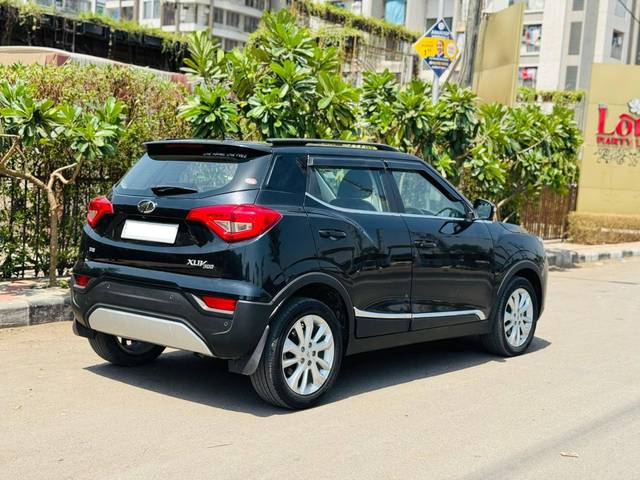 https://images10.gaadi.com/usedcar_image/4632670/original/processed_7cd41cf42b0299432f31bd3fc2692f9a.jpg?imwidth=6401
