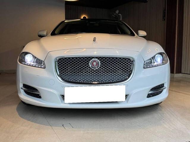 https://images10.gaadi.com/usedcar_image/4632706/original/processed_3d6ca480-71bd-45dc-ac62-9bbc31aac18c.jpg?imwidth=6400