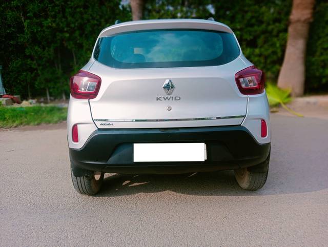https://images10.gaadi.com/usedcar_image/4632707/original/processed_d83d1d74d2e40572af0301ffc0adde98.jpg?imwidth=6401