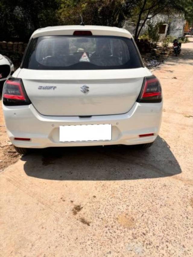 https://images10.gaadi.com/usedcar_image/4632719/original/processed_05fe82fe-ccfd-43a5-b528-c546f15f8097.jpeg?imwidth=6401