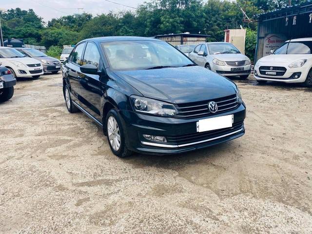 https://images10.gaadi.com/usedcar_image/4632730/original/processed_e8ec7155-9832-4870-a2af-55756ea6331c.jpg?imwidth=6400