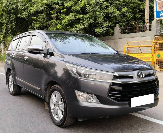 https://images10.gaadi.com/usedcar_image/4632741/original/processed_29918f1b-5b2e-4936-a1b2-5026ca890702.jpg?imwidth=6400