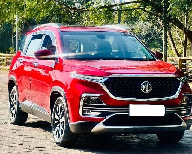 https://images10.gaadi.com/usedcar_image/4632742/original/processed_de56ca1ef2b9b05133d37d91b7b9a9c9.jpg?imwidth=6400