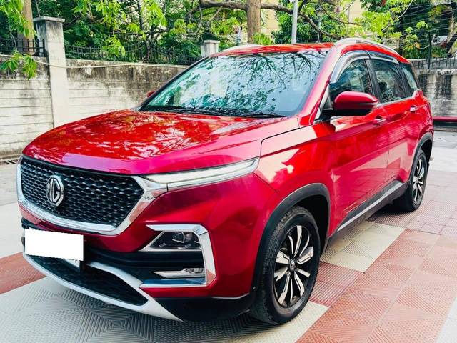 https://images10.gaadi.com/usedcar_image/4632745/original/processed_d880cc56f9e91e64ed623b109fa9e889.jpg?imwidth=6400