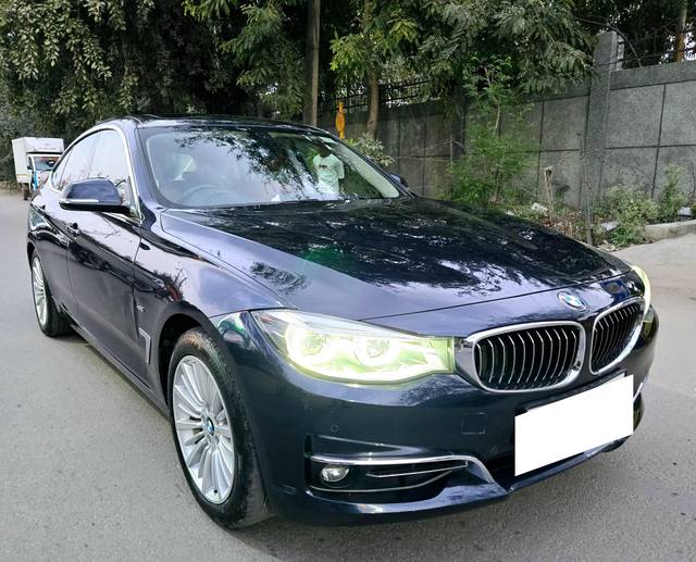 https://images10.gaadi.com/usedcar_image/4632748/original/processed_32825540-c0b2-4e2f-825f-2d1acc2d5f5e.jpg?imwidth=6400