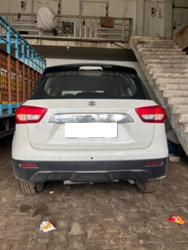 https://images10.gaadi.com/usedcar_image/4632754/original/processed_f2f034e3-449d-45e4-b5c9-cd6568debec1.jpg?imwidth=6401