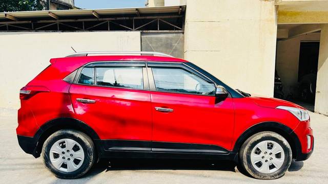 https://images10.gaadi.com/usedcar_image/4632755/original/9d7e9983ee4b24659840c99aaf4ed3c4.jpg?imwidth=6401