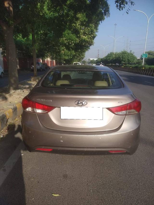 https://images10.gaadi.com/usedcar_image/4632792/original/processed_60206823-557c-44ea-8b52-31c094590998.jpg?imwidth=6401