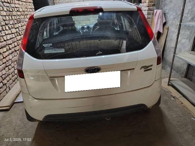 https://images10.gaadi.com/usedcar_image/4632806/original/processed_b2113871-4e4a-4eeb-afd4-53752ed6e933.jpg?imwidth=6401