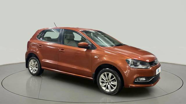 https://images10.gaadi.com/usedcar_image/4632826/original/1df9de94f49710179c64549b32a8df1f.jpg?imwidth=6400