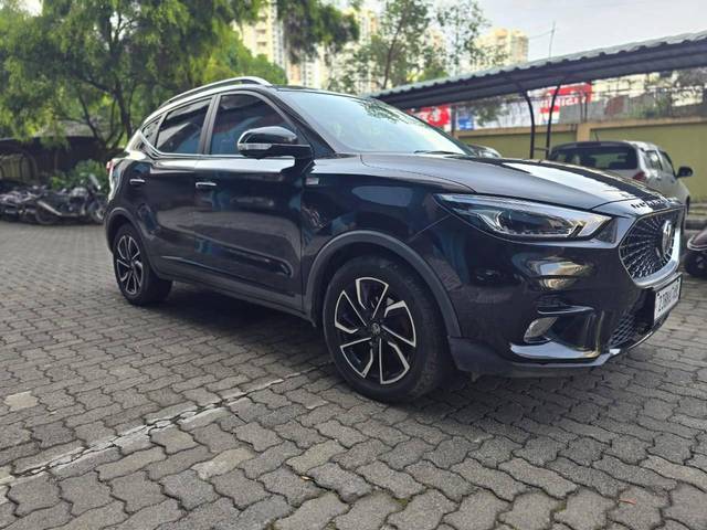 https://images10.gaadi.com/usedcar_image/4632836/original/processed_49a87896-5ece-4f2e-815b-1255ddce0183.jpg?imwidth=6402