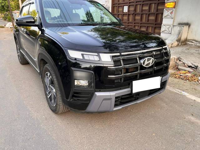 https://images10.gaadi.com/usedcar_image/4632857/original/processed_d55e80ec053a91daee43e7bc9c465b92.jpg?imwidth=6400
