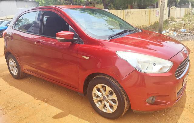 https://images10.gaadi.com/usedcar_image/4632858/original/processed_6a55dee50349dd30d2d7d7c50886c482.jpg?imwidth=6400