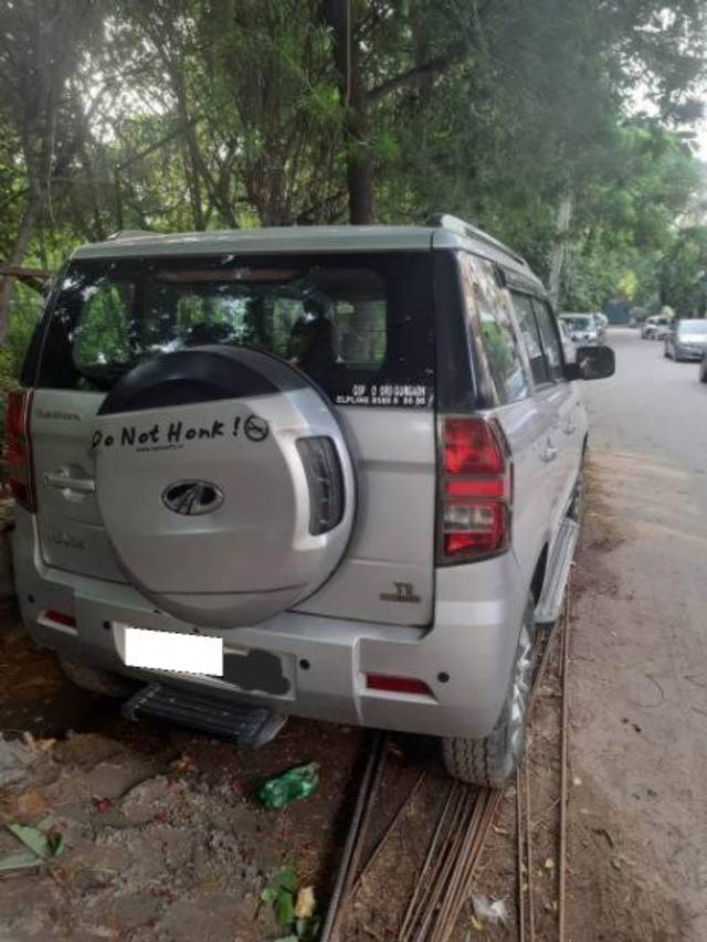 https://images10.gaadi.com/usedcar_image/4632862/original/processed_21884960-7199-4ce4-be03-ff894c72e0df.jpg?imwidth=6400