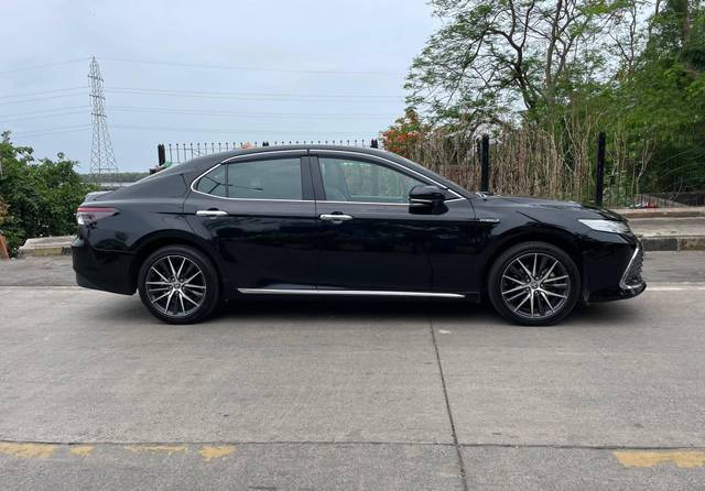 https://images10.gaadi.com/usedcar_image/4632869/original/processed_94c84d20fc2b84d549c816e2645808ec.jpg?imwidth=6401